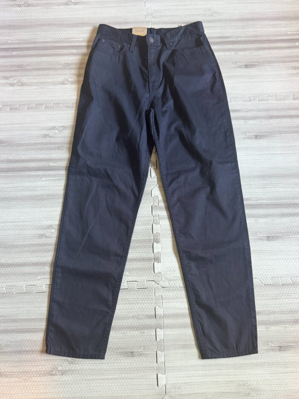 NWT Levi's Women's Black High-Waisted Mom Jeans